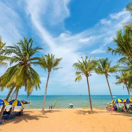 Pluemchai Guesthouse Jomtien Beach Extérieur photo